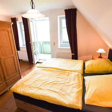 Dorfstr_ Ot Mueggenburg * Zingst